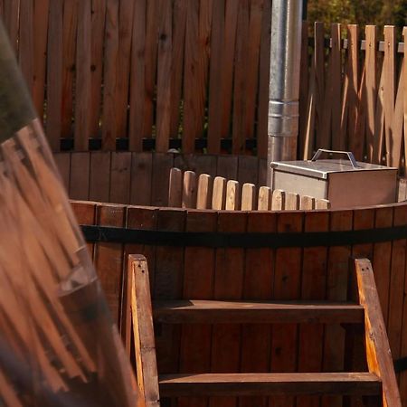 Glamping Village Sarpi Eksteriør billede