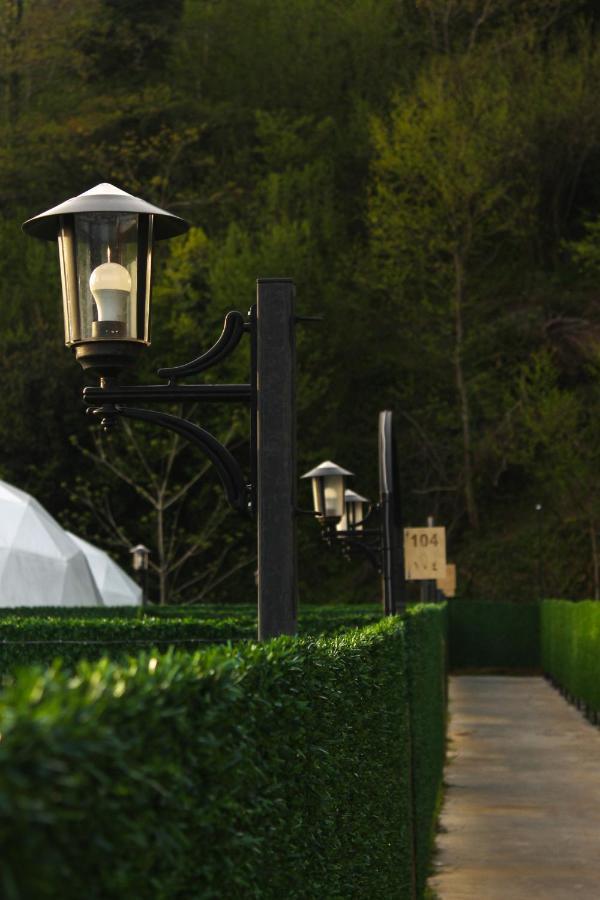 Glamping Village Sarpi Eksteriør billede
